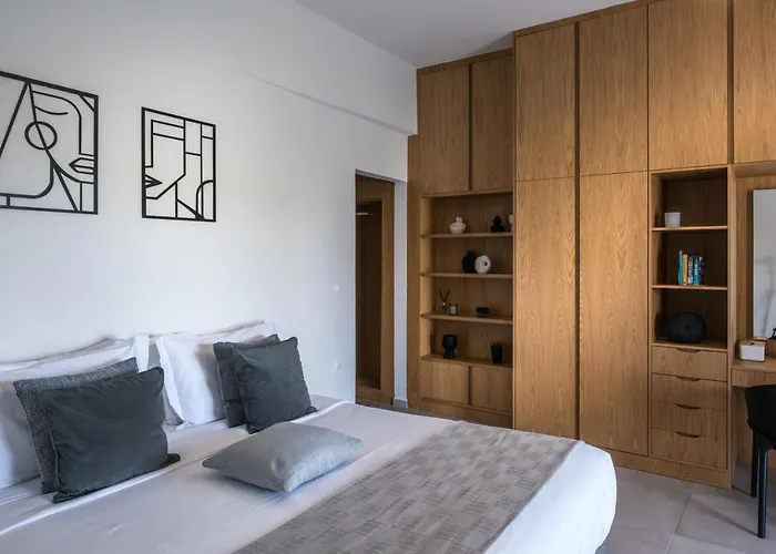 Loggia Suites By Good Life