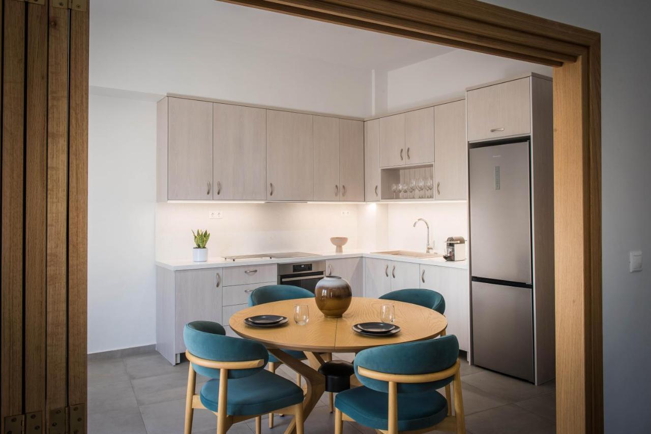Loggia By Good Life *