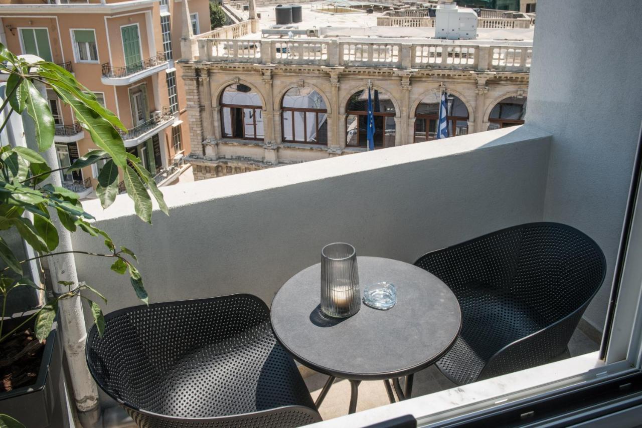 Loggia By Good Life